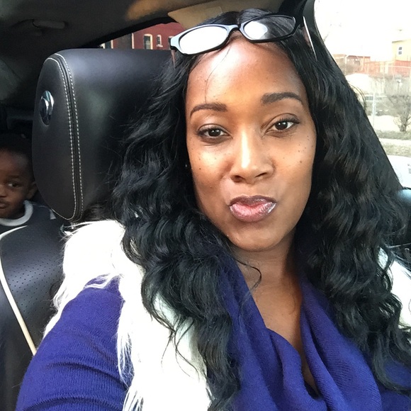 Meet your Posher, Renee - Picture 7 of 13